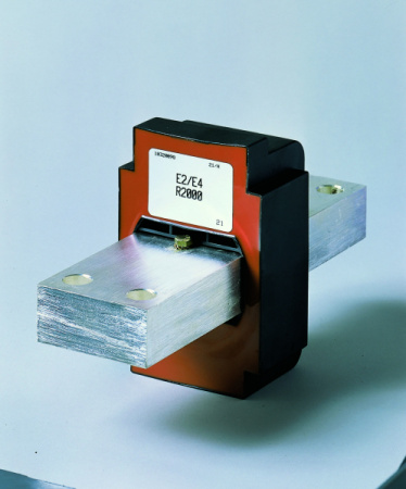 ABB Emax2 1SDA073739R1 Внешний датчик тока нейтрали Ext CS N E4.2 4000A, E6.2 N 50%