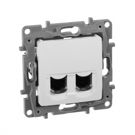 Legrand Etika Белый Розетка комп. (RJ45) двойная 6 категория  UTP