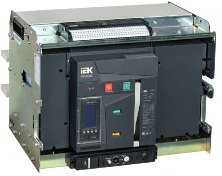 IEK ARMAT Автоматический выключатель воздушный выдвижного исполнения 3P G 135кА 4000А TT с акс.